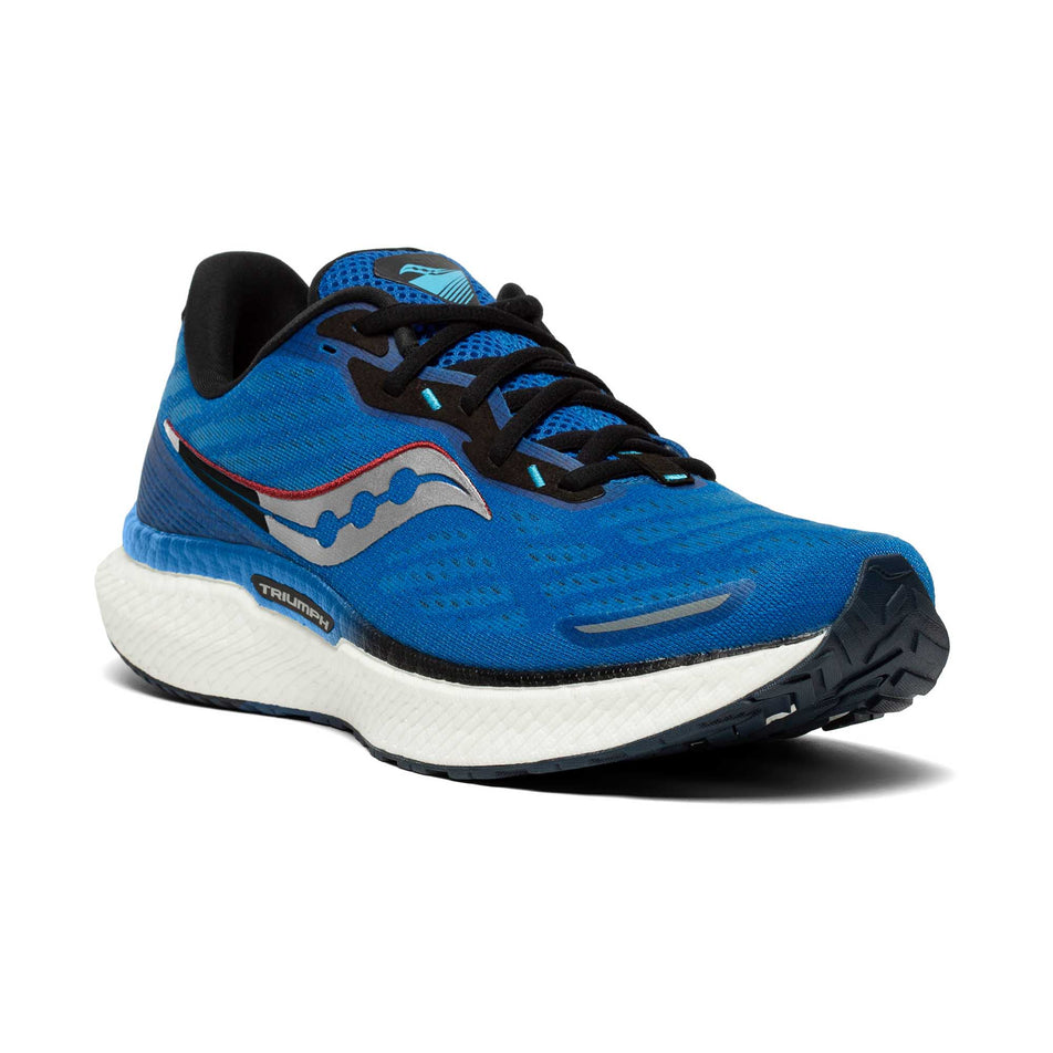 Front angled view of men's Saucony Triumph 19 running shoe (6890612031650)