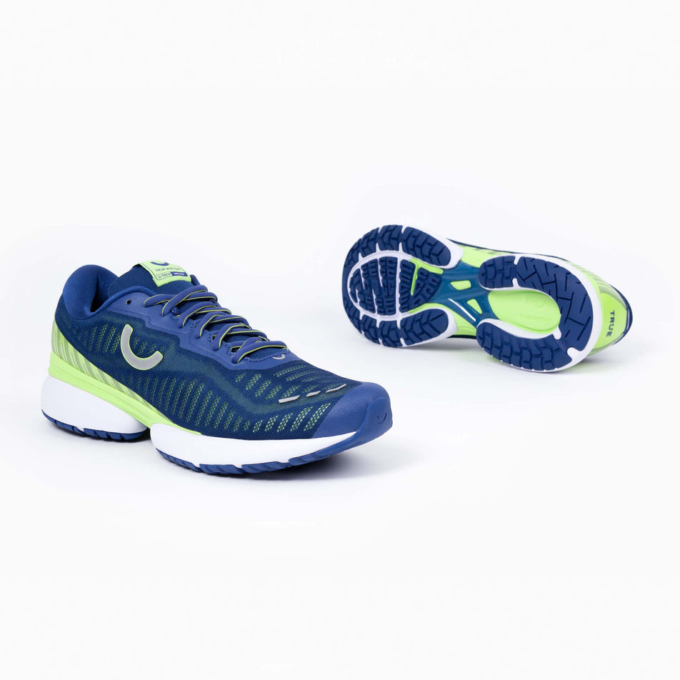 Pair view of men's true motion u-tech nevos running shoes (7373737984162)