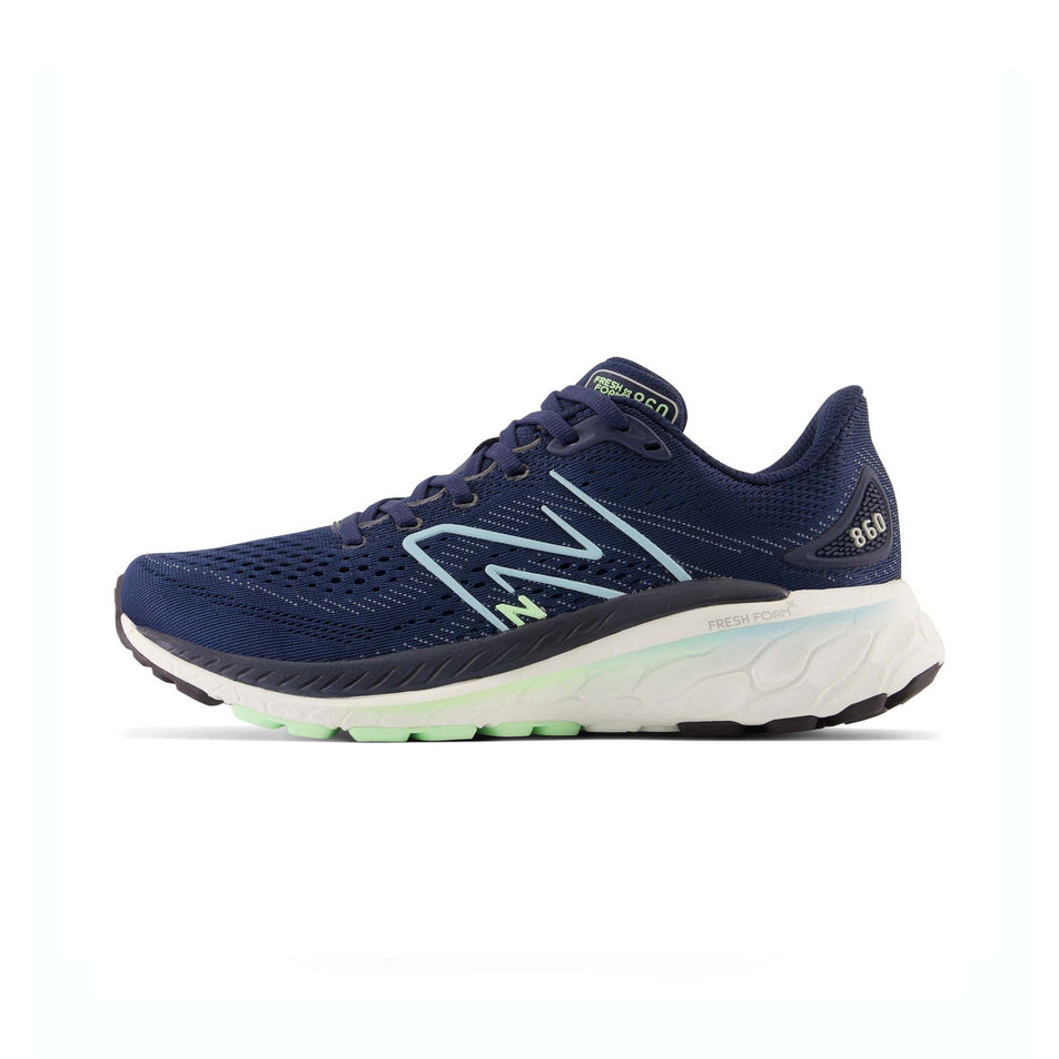 Right shoe medial view of New Balance Women's Fresh Foam 860v13 Running Shoes in Navy (7761306517666)