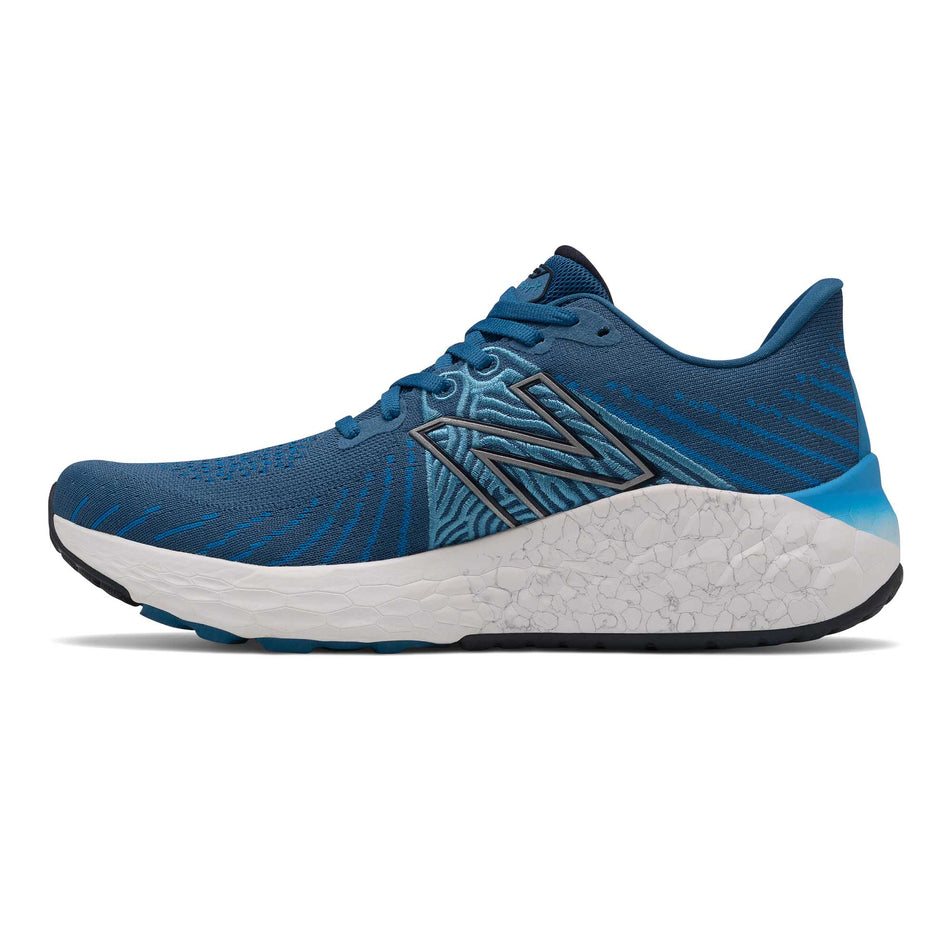 Medial view of men's new balance fresh foam vongo v5 running shoes (6888030404770)