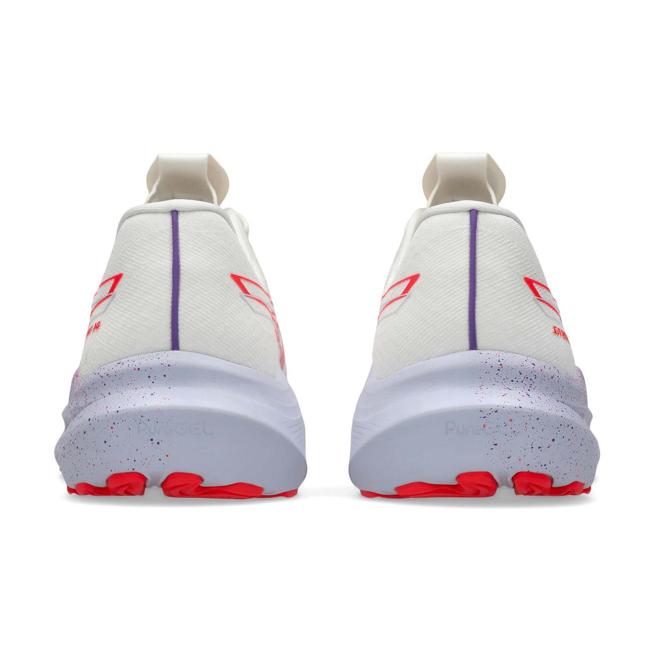 The back of a pair of ASICS Men's GT-2000 14 Tokyo Running Shoes in the Cream/Edo Purple colourway. (8668554592418)