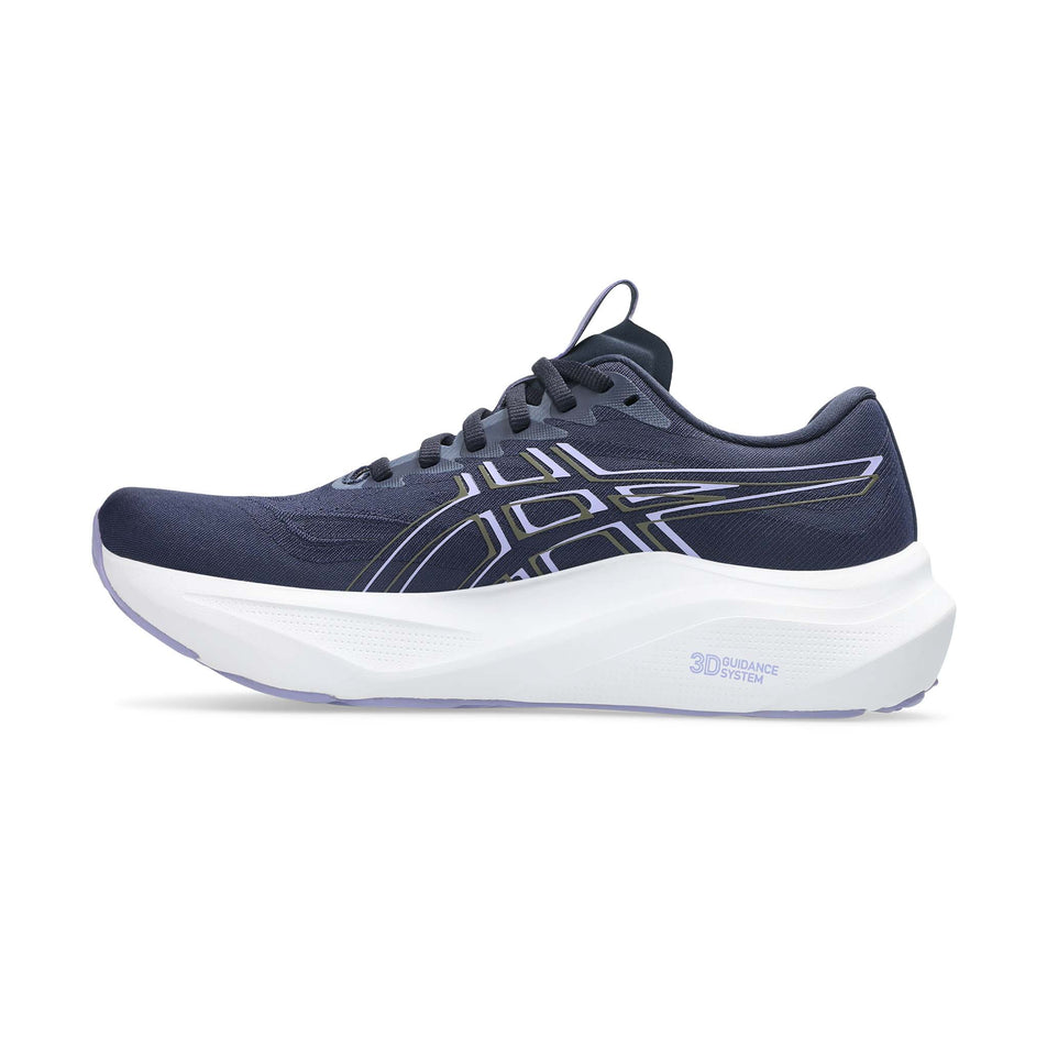 Medial view of the right shoe from a pair of ASICS Women's GT-2000 14 Running Shoes in the Midnight/Bluebell colourway.