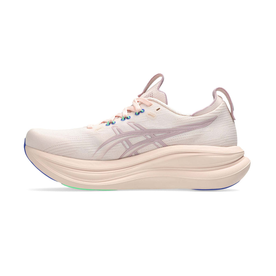 Medial view of the right shoe from a pair of ASICS Women's Gel-Nimbus 28 Running Shoes in the Pearl Pink/Morganite colourway.