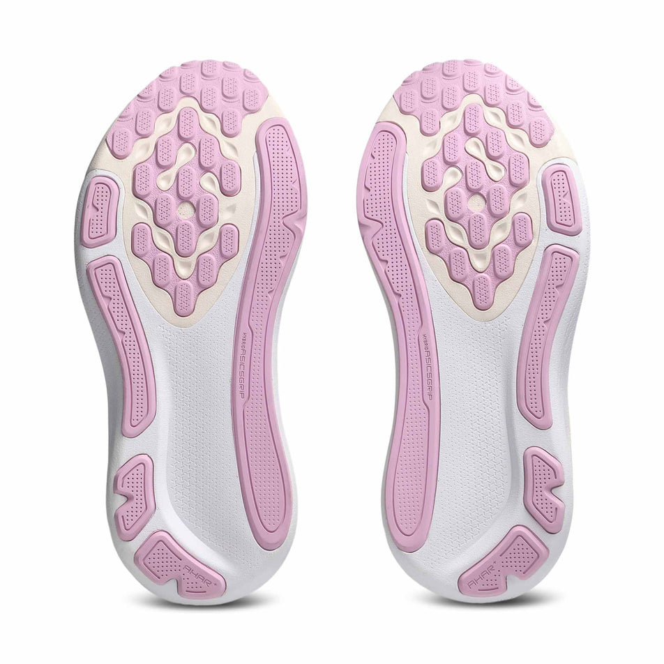 The outsoles of a pair of ASICS Women's Gel-Kayano 33 Running Shoes in the White/Hazy Lilac colourway.