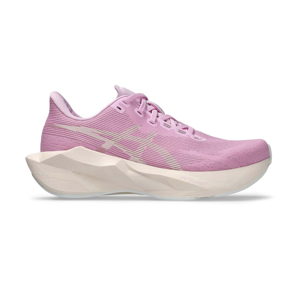 Lateral view of the right shoe from a pair of ASICS Women's Novablast 6 Running Shoes in the Hazy Lilac/Rose Dust colourway.