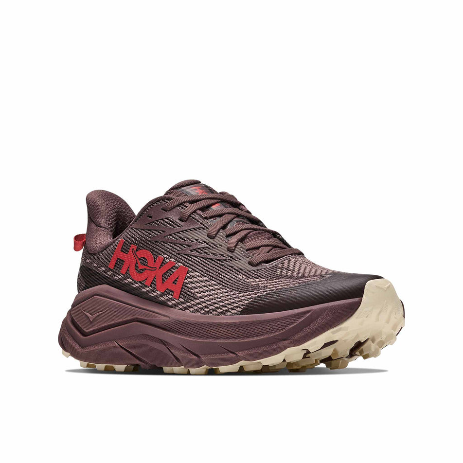 Lateral view of the right shoe from a pair of HOKA Women's Challenger 8 GTX Trail Running Shoes in the Smoky Quartz/Alabaster colourway.