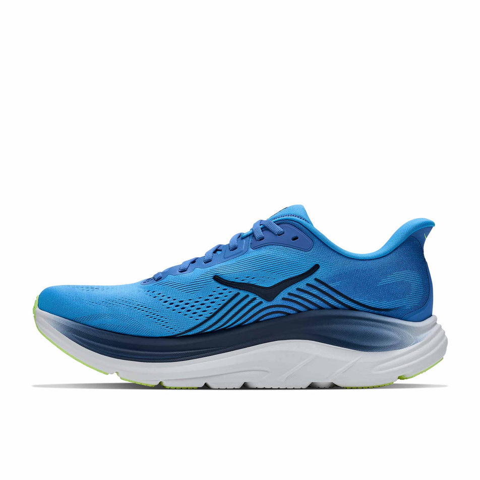 Medial view of the right shoes from a pair of HOKA Men's Clifton 11 Running Shoes in the Virtual Blue/Soft Cobalt colourway.