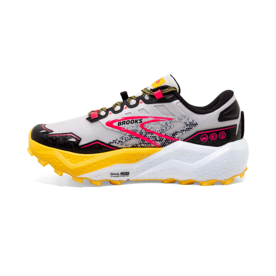 Medial side of the right shoe from a pair of Brooks Women's Caldera 7 Running Shoes in the Lunar Rock/Lemon Chrome/Black colourway (8114243829922)