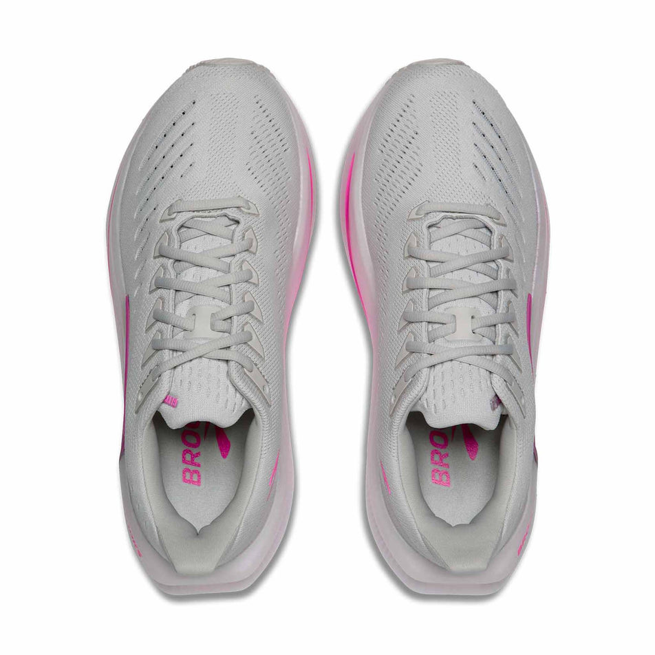 The uppers of a pair of Brooks Women's Glycerin Max 2 Running Shoes in the Oyster/Argyle/Cyber Pink colourway.