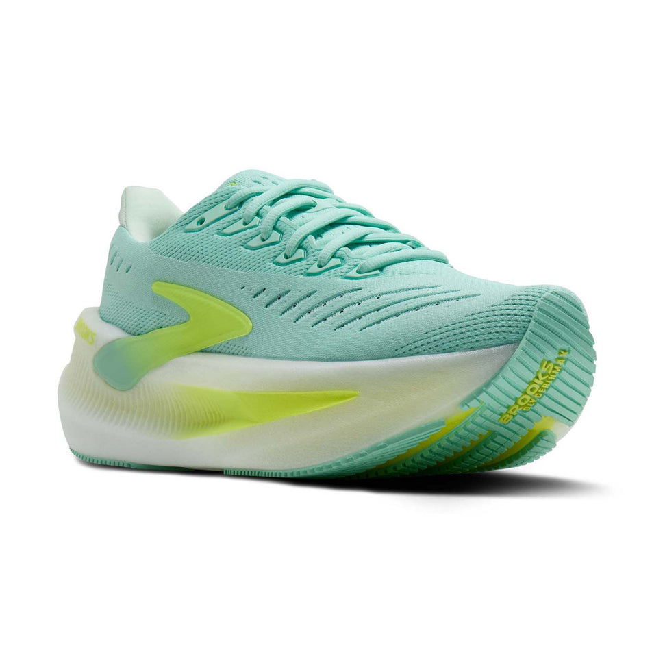 Lateral view of the right shoe from a pair of Brooks Women's Glycerin Max 2 Running Shoes in the Yucca/Nightlife/White colourway.