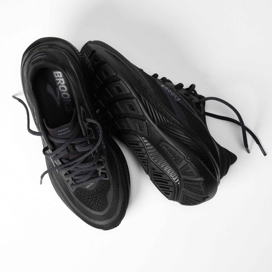 A pair of Brooks Women's Ghost 18 1D Running Shoes in the Black/Black/Ebony colourway.