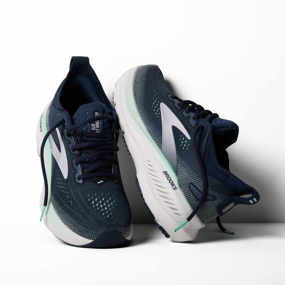 A pair of Brooks Women's Glycerin GTS 23 Running Shoes in the Spellbound/Yucca/Pink colourway.