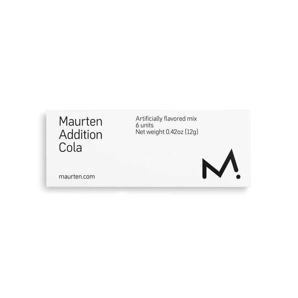 A box of Maurten Additions in the Cola flavour.
