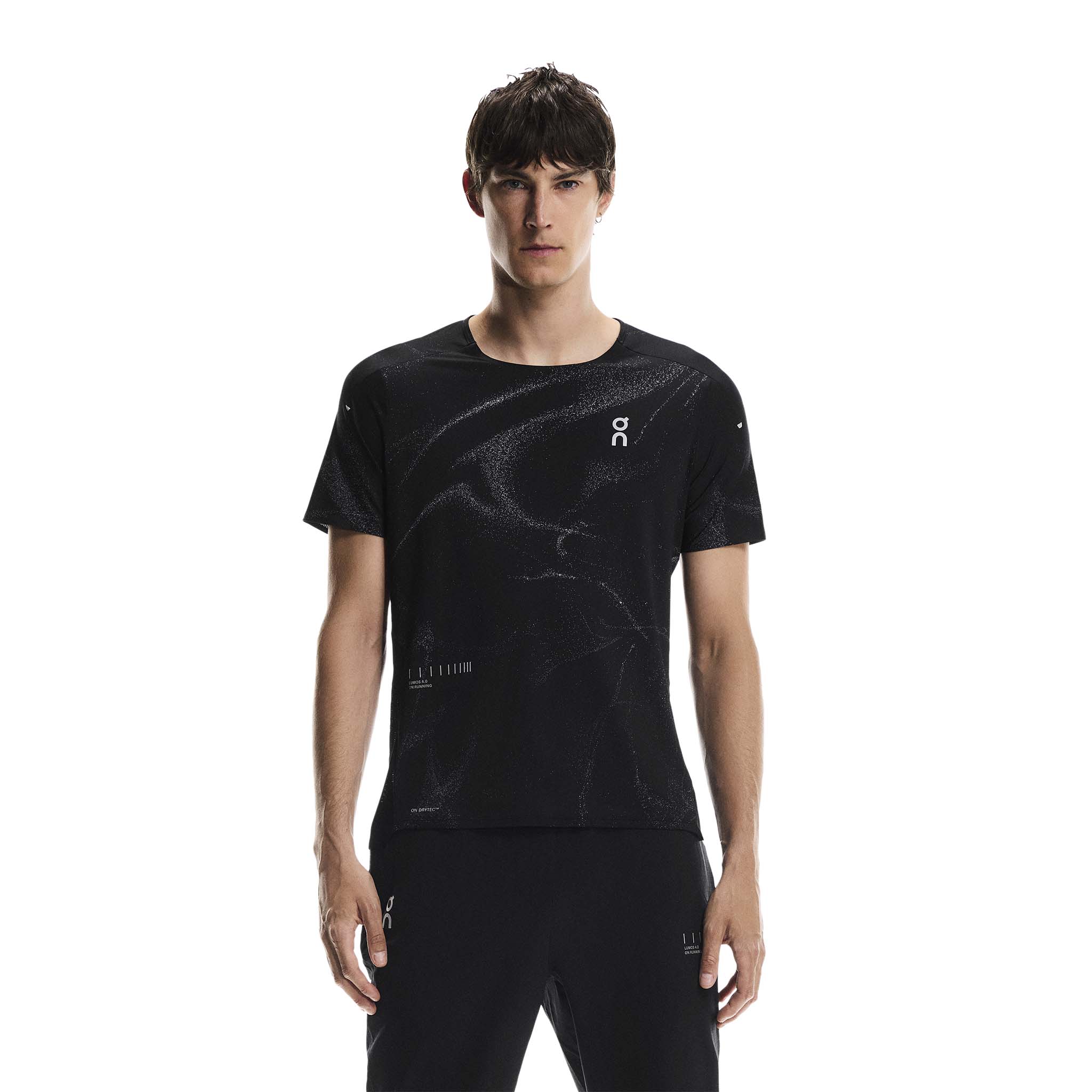 On Men's Performance-T Lumos - Black | Run4It