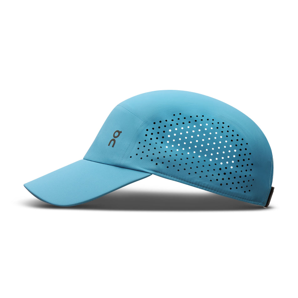 The On Unisex Lightweight Cap in the Niagara colourway. (8717299908770)