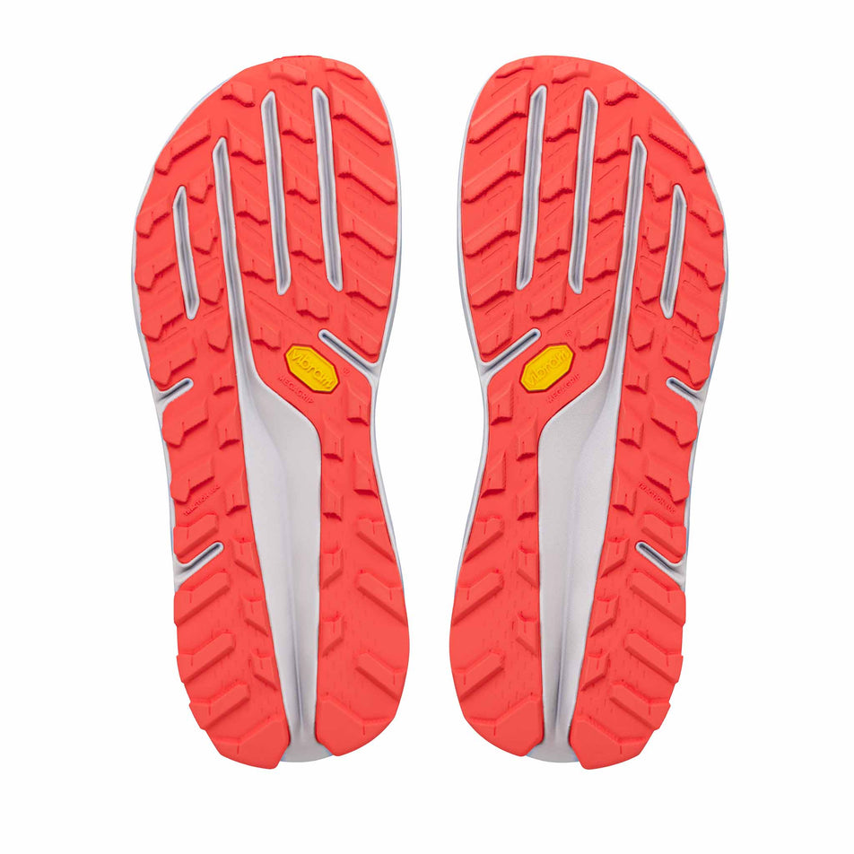 The outsoles of a pair of Altra Women's Olympus 275 HILO Running Shoes in the Vaporous Gray/Fiery Coral colourway.