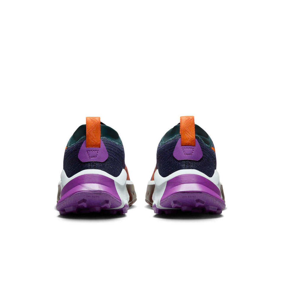 The back of a pair of Nike Men's Zegama Trail Running Shoes in the Purple Ink/Safety Orange-Deep Jungle colourway (8048789029026)