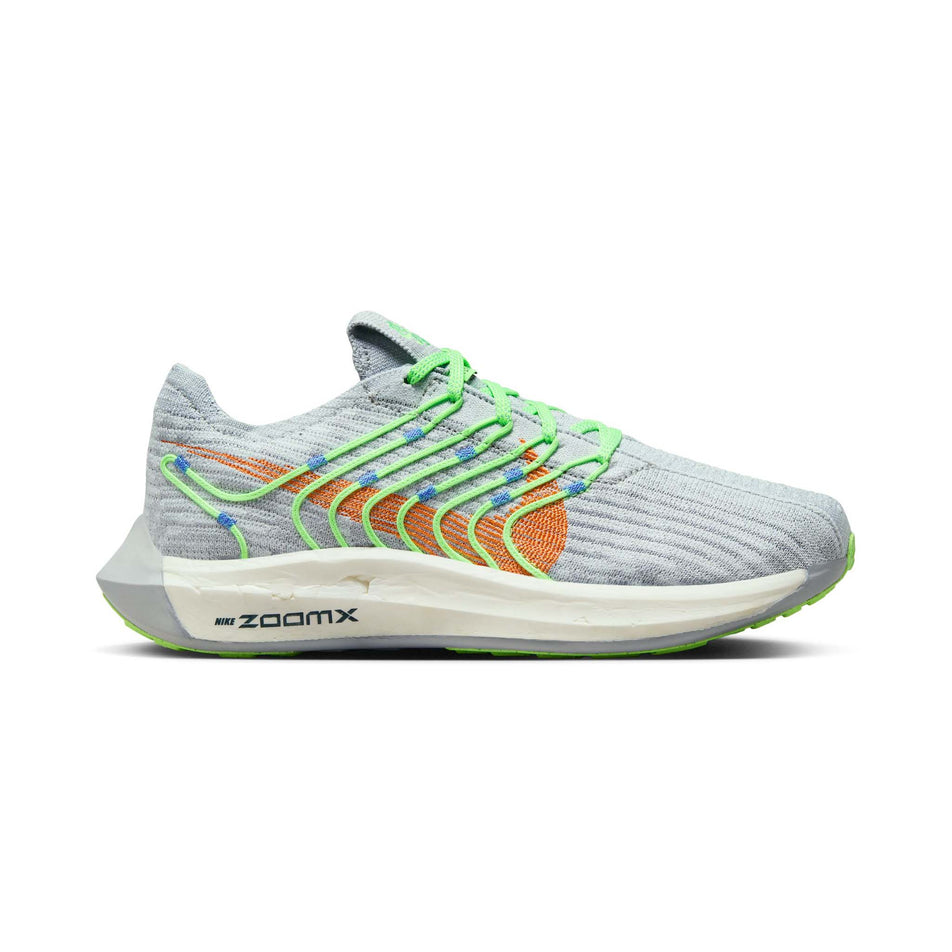 Lateral side of the right shoe from a pair of Nike Women's Pegasus Turbo Road Running Shoes in the Pure Platinum/Bright Mandarin-Wolf Grey colourway (8049401626786)