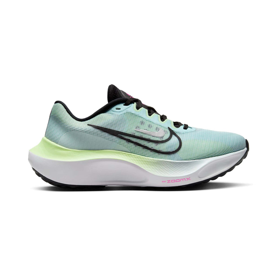 Lateral side of the right shoe from a pair of Nike Women's Zoom Fly 5 Road Running Shoes in the Glacier Blue/Black-Vapor Green colourway (8215802085538)