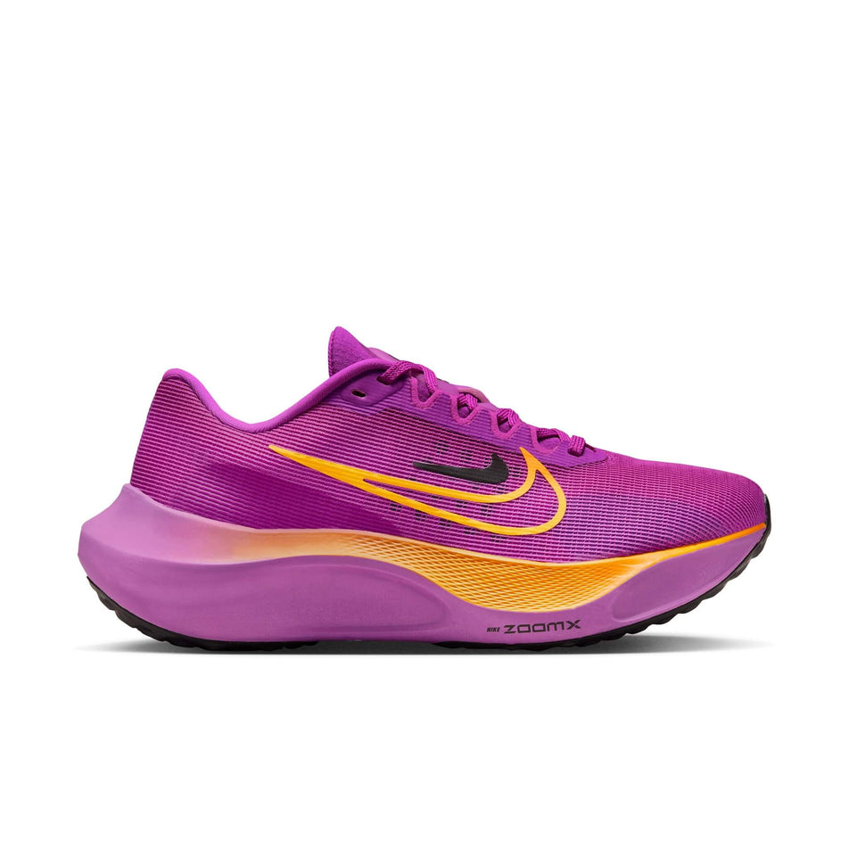 Lateral side of the right shoe from a pair of Nike Women's Zoom Fly 5 Road Running Shoes in the Hyper Violet/Laser Orange-Black colourway (8139935678626)