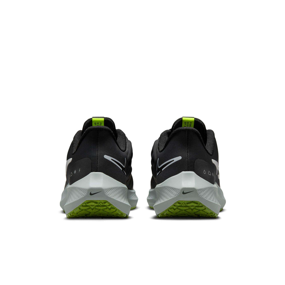The back of a pair of Nike Women's Pegasus 39 Shield Weatherized Road Running Shoes. Black/White-Dk Smoke Grey-Volt colourway. (8073034006690)