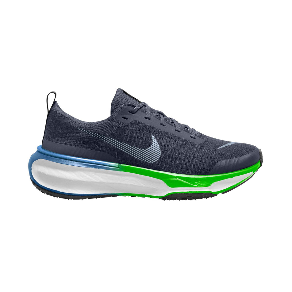 Lateral side of the right shoe from a pair of Nike Men's Invincible 3 Road Running Shoes in the Thunder Blue/Lt Armory Blue-Black-White colourway (8135379189922)