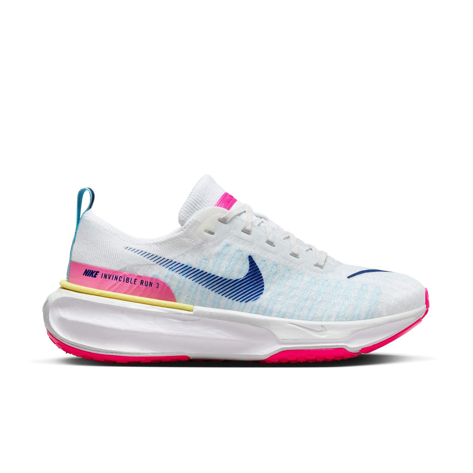 Lateral side of the right shoe from a pair of Nike Women's Invincible 3 Road Running Shoes in the White/Deep Royal Blue-Photon Dust colourway (8139940266146)