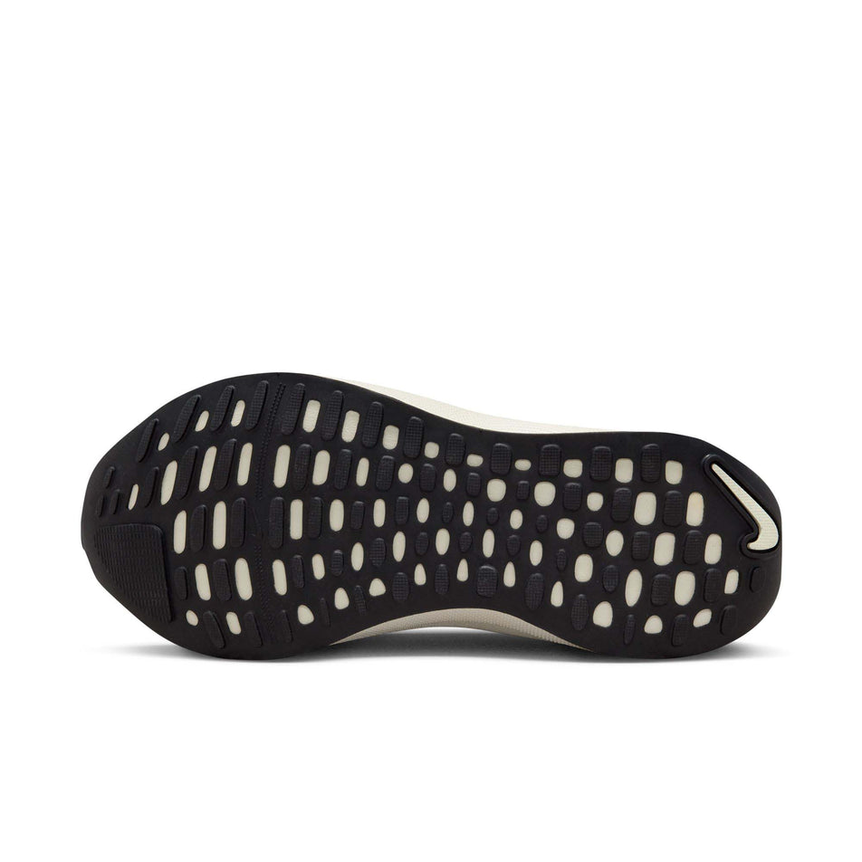 Outsole of the left shoe from a pair of Nike Women's Infinity RN 4 Road Running Shoes in the Dk Smoke Grey/Metallic Gold-Black colourway (8070596296866)