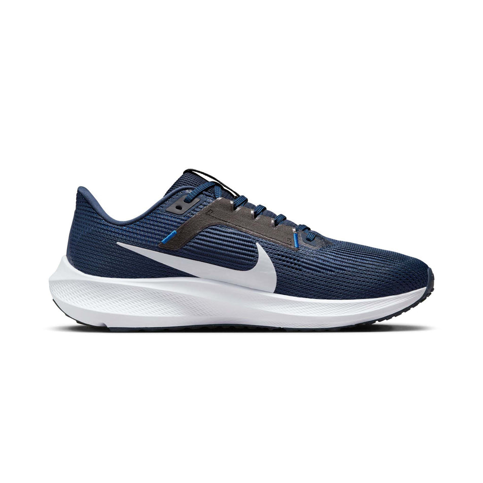 Medial side of the left shoe from a pair of Nike Men's Air Zoom Pegasus 40 Running Shoes in the MIDNIGHT NAVY/PURE PLATINUM-BLACK colourway (7944370815138)