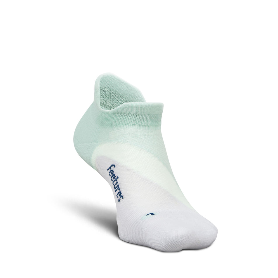 The left sock from a pair of Feetures Unisex Elite Light Cushion No Show Tab in the Supine Sage colourway.