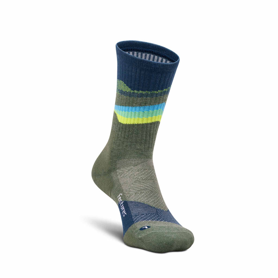 Medial view of the left sock from a pair of Feetures Unisex Trail Max Cushion Mini Crew in the Tectonic Green colourway.