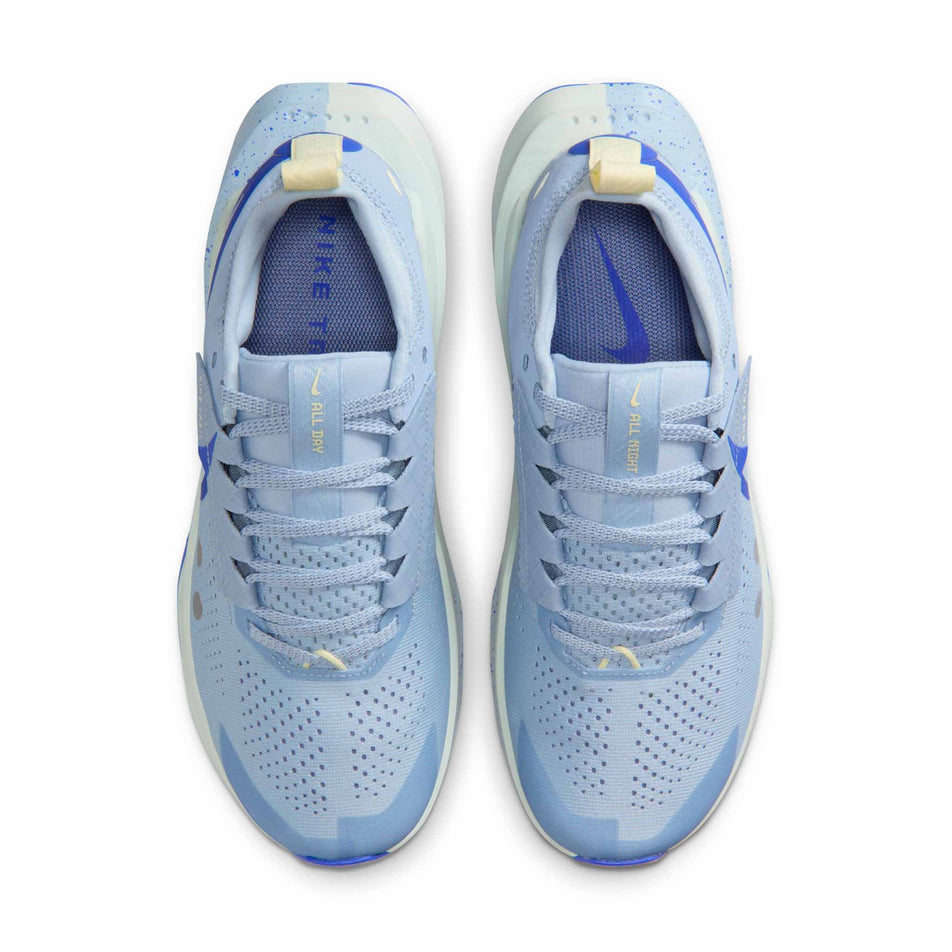 The uppers of a pair of Nike Women's Zegama Trail 2 Trail Running Shoes in the Light Armory Blue/Racer Blue-World Indigo  colourway. (8756169441442)