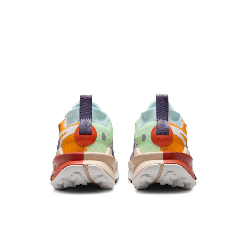 The back of a pair of Nike Women's Zegama Trail 2 Trail Running Shoes in the Daybreak/White-Cosmic Clay-Sundial colourway (8283080655010)