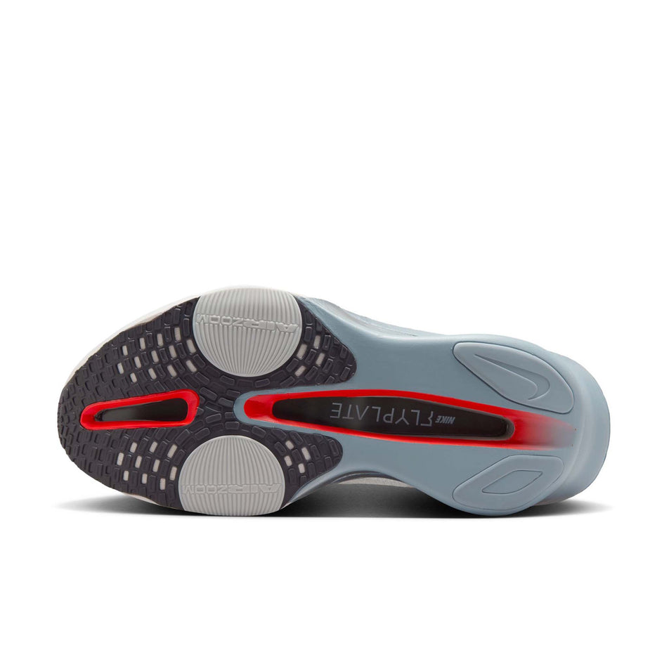 The outsole of the left shoe from a pair of Nike Men's Alphafly 3 Road Racing Shoes in the White/Gridiron-Pure Platinum colourway.  (8613778915490)