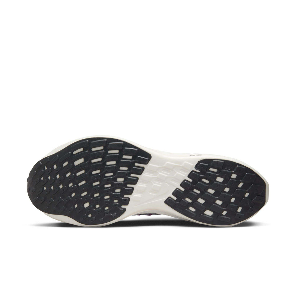 Outsole of the left shoe from a pair of Nike Men's Pegasus Turbo SE Road Running Shoes in the White/Lime Blast-Black-Blue Lightning colourway (7991414030498)