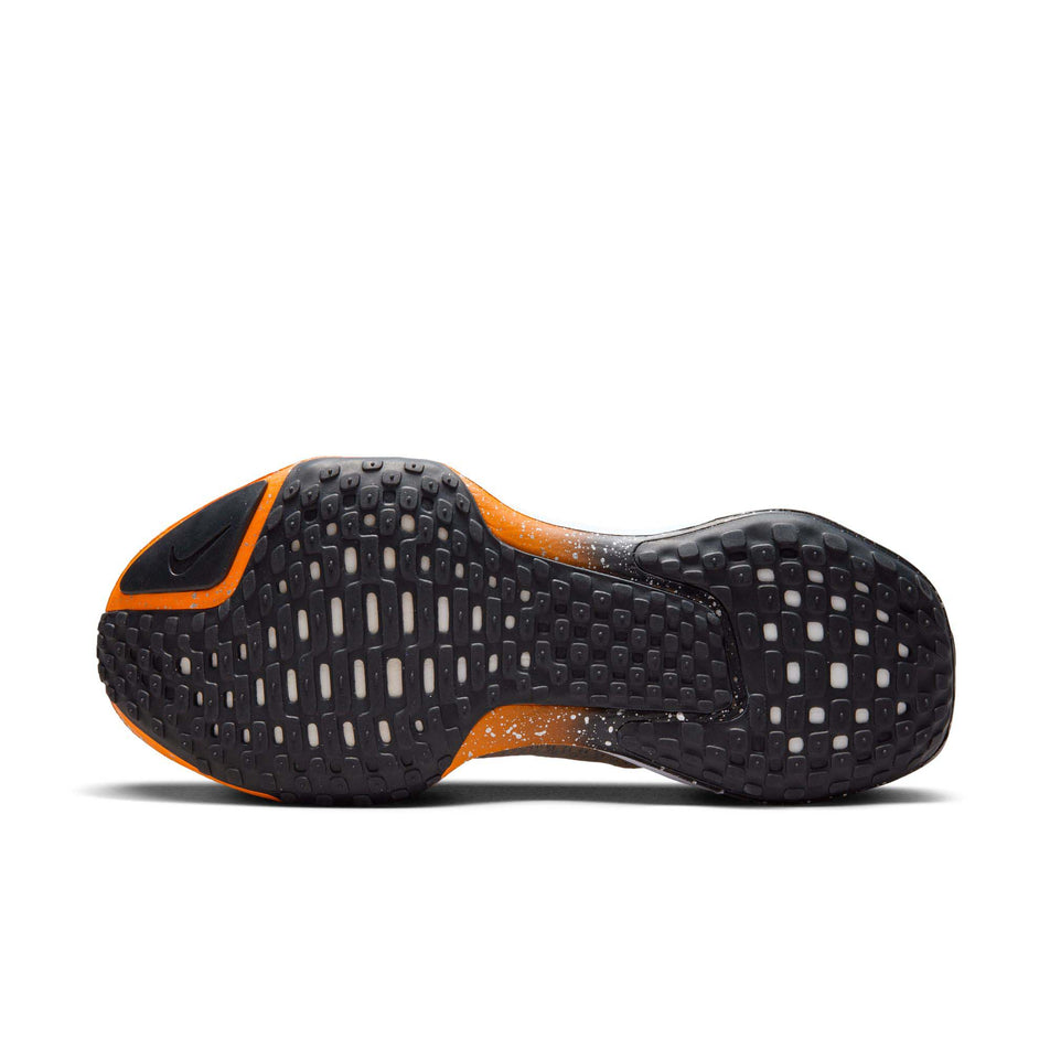 Outsole of the left shoe from a pair of Nike Men's Invincible Run 3 Road Running Shoes in the Oatmeal/Black-Safety Orange-Total Orange colourway (8073007661218)