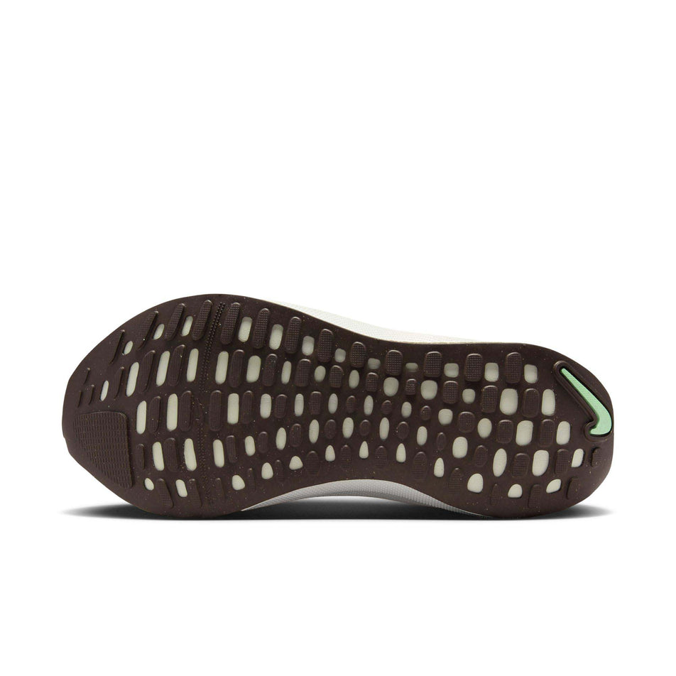Outsole of the left shoe from a pair of Nike Women's InfinityRN 4 Road Running Shoes in the White/Multi-Color-Sail-Vapor Green colourway (8215818895522)