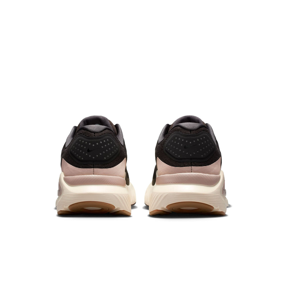 The back of a pair of Nike Men's Structure 26 Road Running Shoes in the Medium Ash/Black-College Grey colourway. (8754904891554)