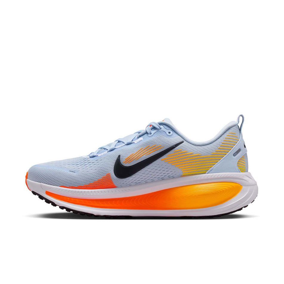 Medial view of the right shoe from a pair of Nike Men's Vomero 18 Road Running Shoes in the Hydrogen Blue/Black-Laser Orange colourway.