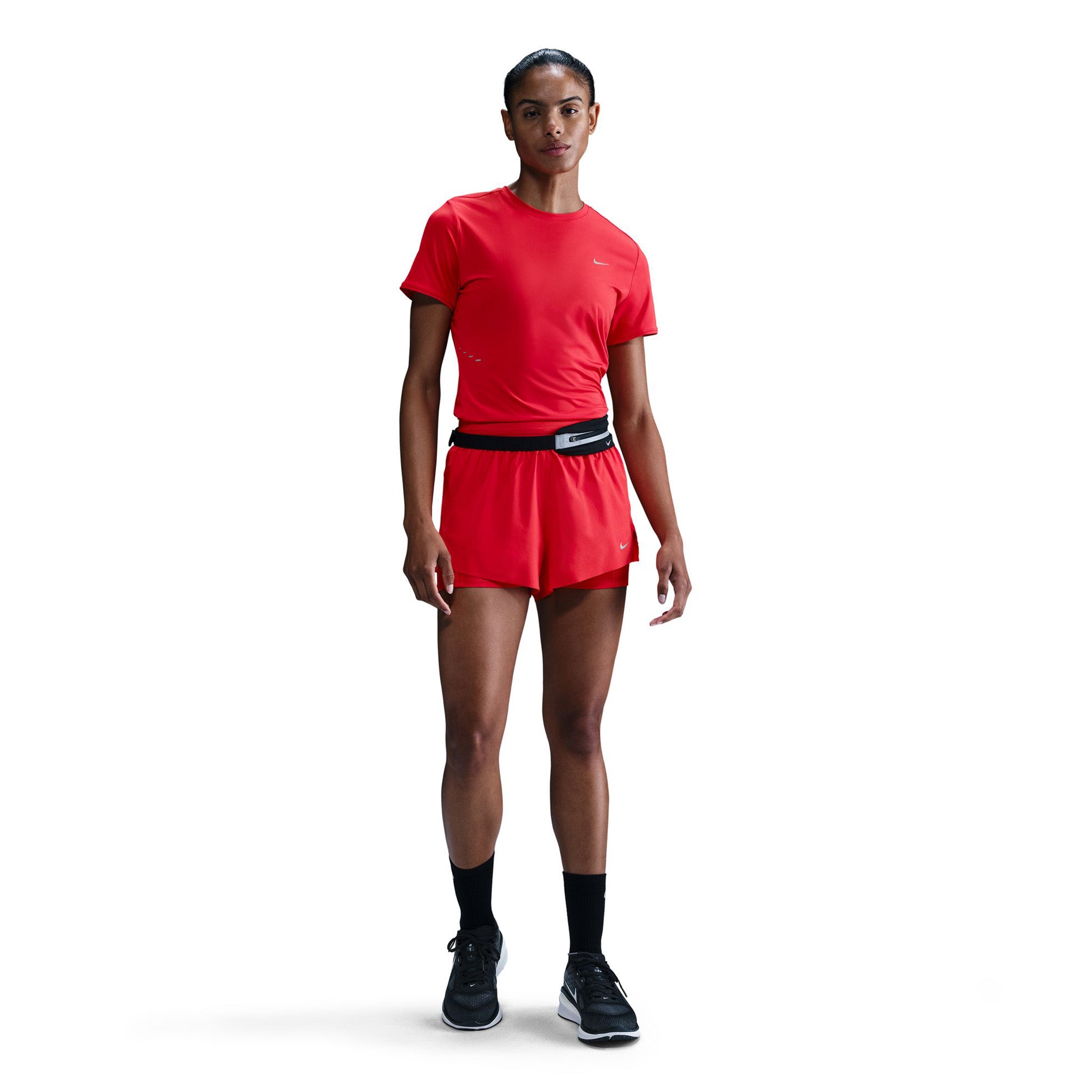 ★ Nike★ Swift Dry Fit Short Sleeve Running Top W Barley B Nike Women's Swift Dri-FIT Short-Sleeve Running Top