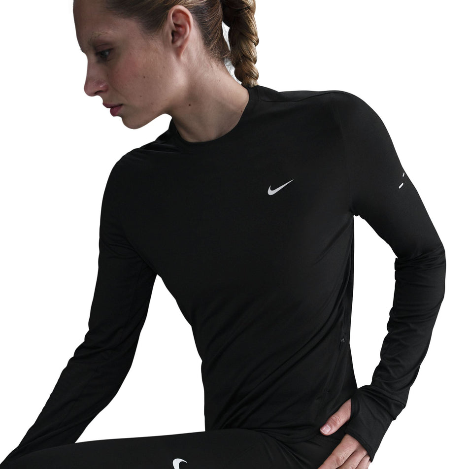 Nike Women's Swift Dri-FIT UV Long-Sleeve Crew Top Black Run4It