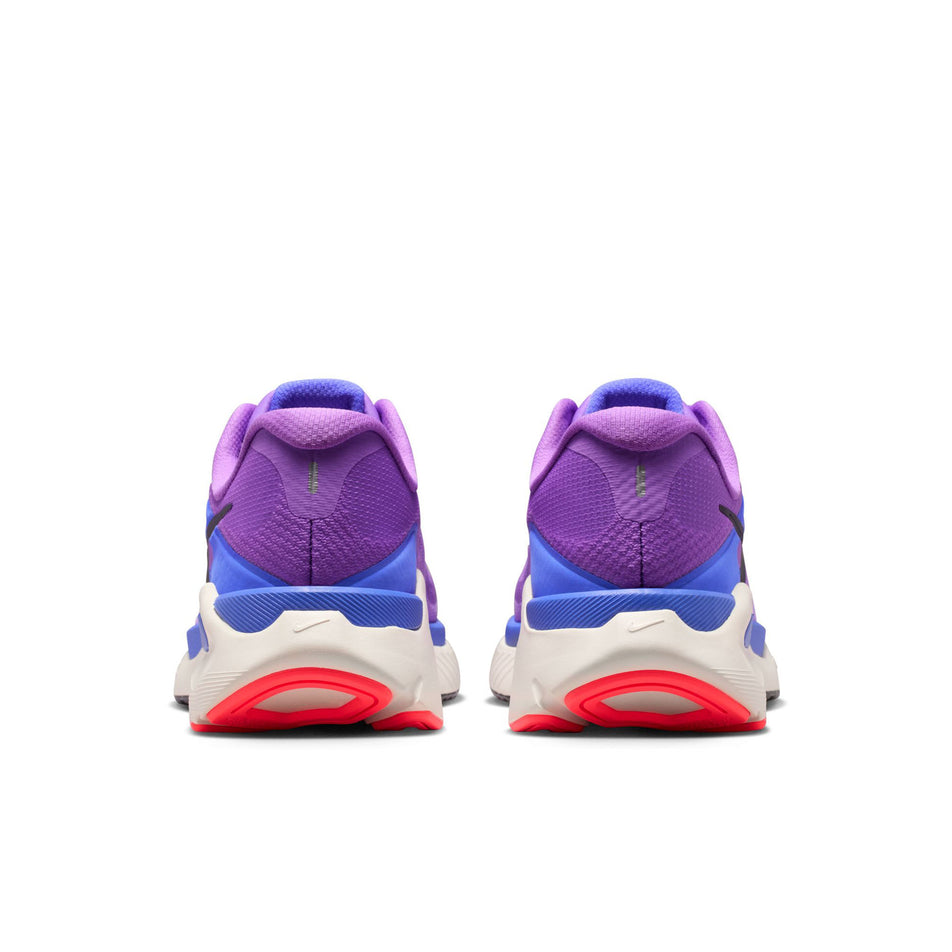 The back of a pair of Nike Women's Structure Plus Road Running Shoes in the Bright Violet/Purple Dynasty-Violet Mist colourway.