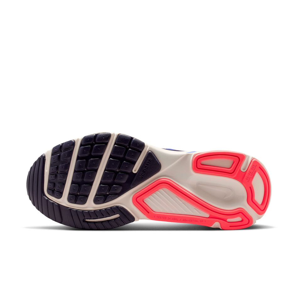 The outsole of the left shoe from a pair of Nike Women's Structure Plus Road Running Shoes in the Bright Violet/Purple Dynasty-Violet Mist colourway.