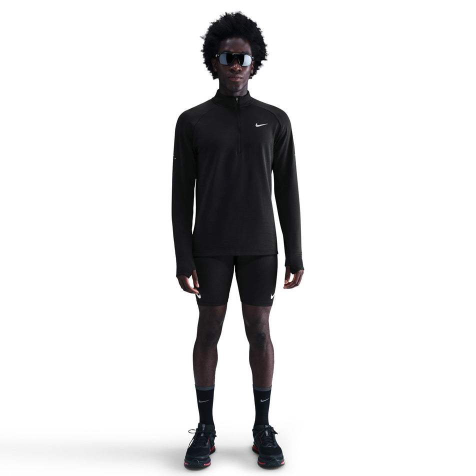 Front view of the Nike Men's Stride Therma-FIT Repel Winterized 1/2-Zip Running Top in the Black/Reflective Silver colourway. (8778200383650)