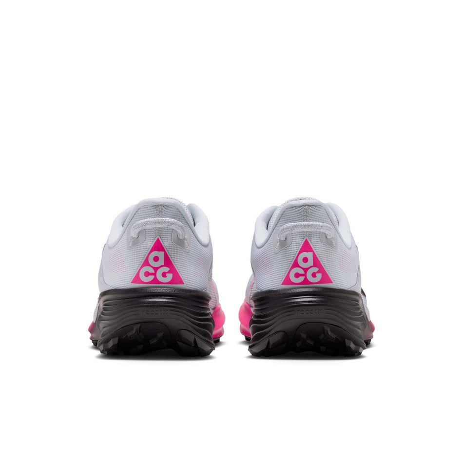The back of a pair of Nike Men's ACG Pegasus Trail Running Shoes in the Pure Platinum/Black-Hyper Pink colourway.