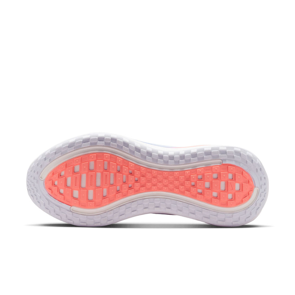 The outsole of the left shoe from a pair of Nike Men's Vomero Plus Road Running Shoes in the White/Black-Atomic Pink-Racer Blue colourway.