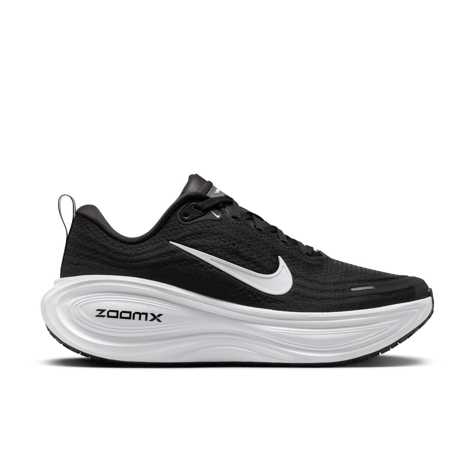 Lateral view of the right shoe from a pair of Nike Women's Vomero Plus Road Running Shoes in the Black/White-Cool Grey Metallic Dark Grey colourway. (8725322170530)
