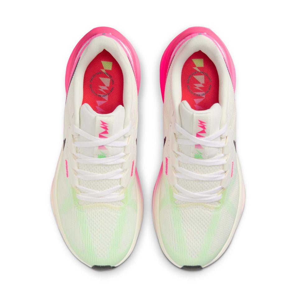 The uppers of a pair of Nike Women's Structure 25 Road Running Shoes in the Sail/Sequoia-Hyper Pink-Bright Crimson colourway. (8615649837218)