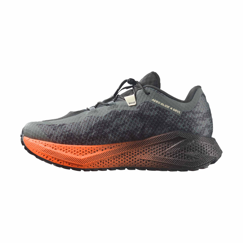 Medial view of the right shoe from a pair of Salomon Men's Aero Glide 4 GRVL Running Shoes in the Urban Chic/Black colourway.