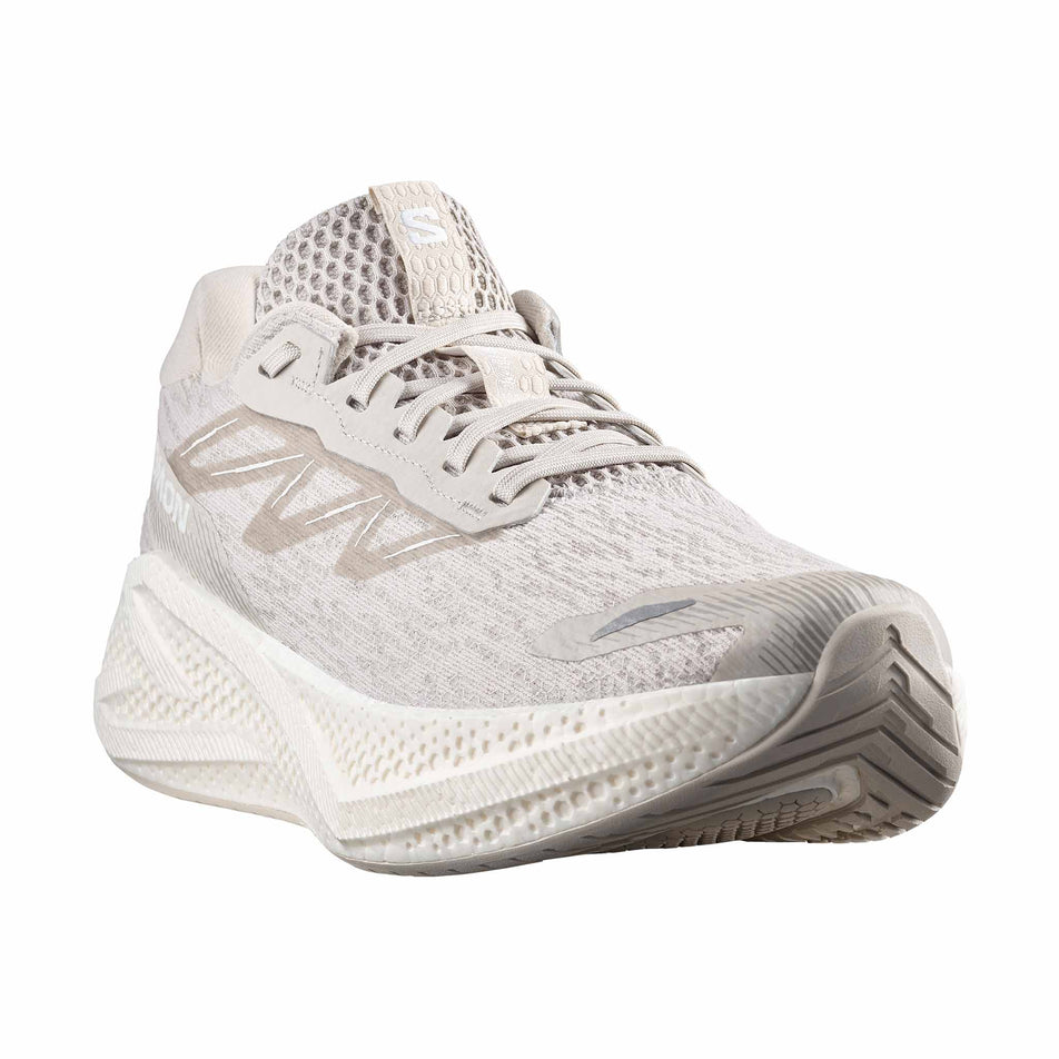 Lateral view of the right shoe from a pair of Salomon Men's Aero Glide 4 Running Shoes in Silver Cloud/Silver Cloud/White colourway.